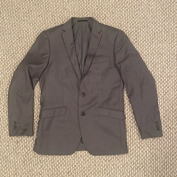 Kenneth Cole Reaction Men's Techni-Cole Slim-Fit Lt. Grey Suit Jacket 38R x 31W